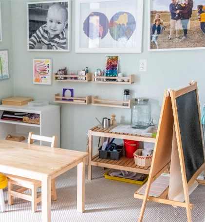 How to Set Up a Functional Daycare Room Art and Creative Area