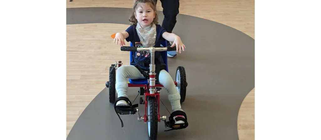 Mastering Motor Skills in Kids: A Complete Guide to Development 24 Children gain greater movement independence at this age, and fine motor skills develop more rapidly