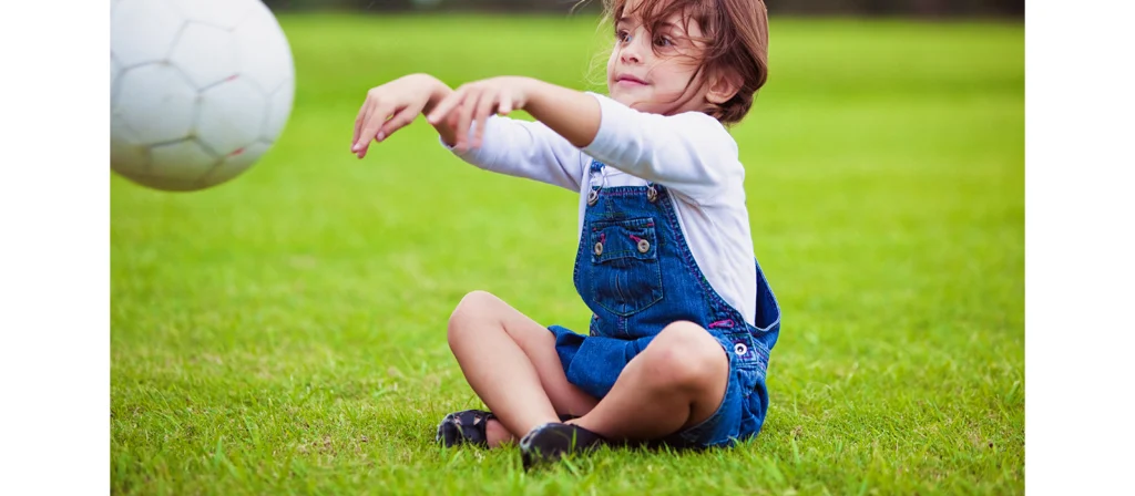 Mastering Motor Skills in Kids: A Complete Guide to Development 25 Children's football throwing