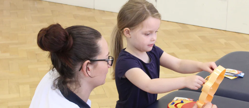 Mastering Motor Skills in Kids: A Complete Guide to Development 15 How Can I Help My Child Develop Their Gross Motor Skills?