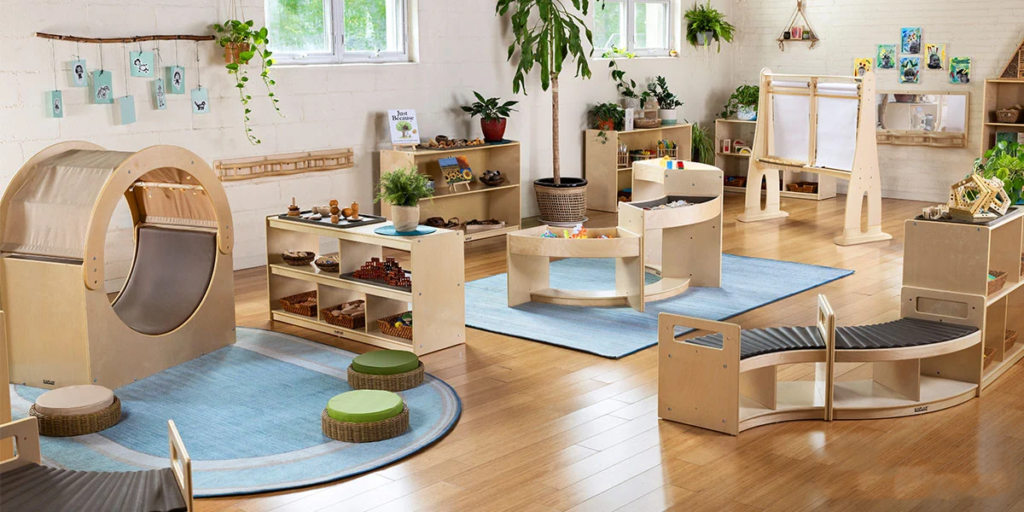 How to Build an Inclusive Learning Environment in Preschool Classrooms? 21 Preschool Furniture Shapes an Inclusive Learning Environment for Every Child 拷贝