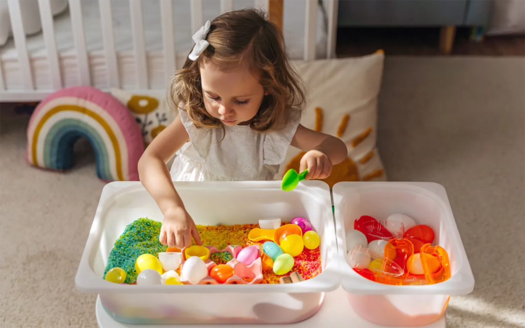 40 Sensory Bins for Toddlers That Boost Creativity and Learning 1 Sensory Bins for Toddlers