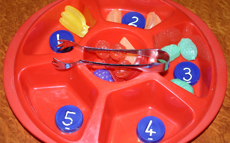 50 Rainy Day Activities for Kids That Inspire Indoor Fun 17 Montessori Counting Tray Activities