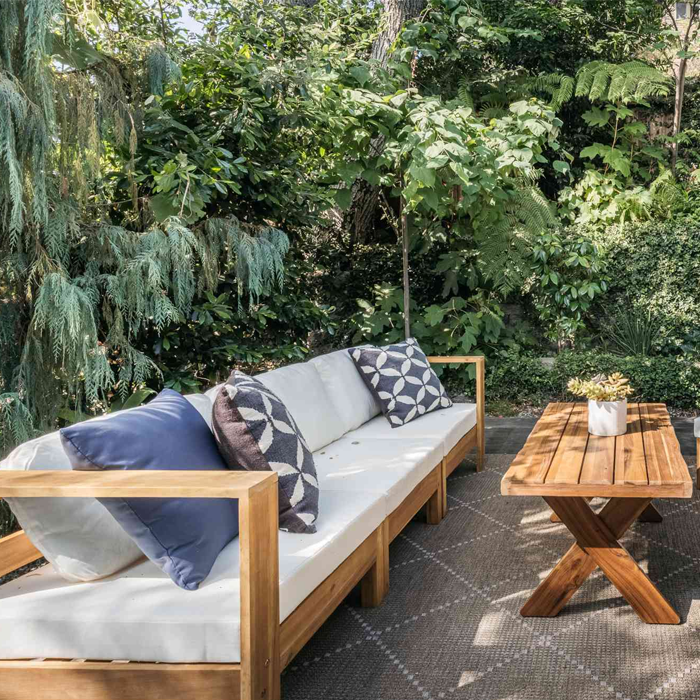 Patio Sectionals & Sofas