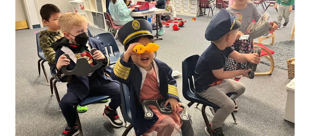 Unleashing Creativity: 70 Dramatic Play Ideas to Ignite Imagination in Children 37 The Educator's Role in Sociodramatic Play