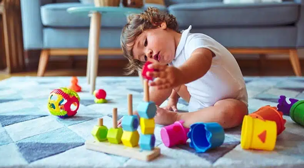 Solitary Play Matters: Unlocking Emotional and Cognitive Growth 25 Solitary Play 3 Months – 2 Years