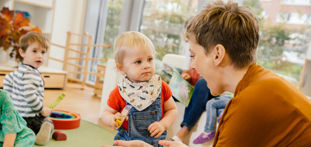 15 Tips for a Gentle Daycare Transition 1 What is the First Day of Daycare Transition