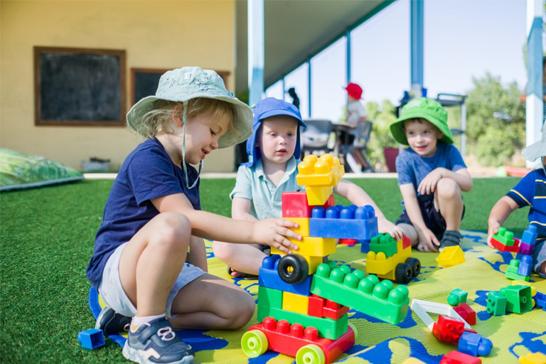 preschool outdoor STEM & Creative Exploration