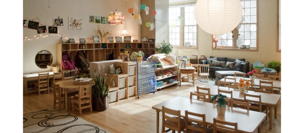 Waldorf vs Montessori: Which School Style Fits Your Family Best? 13 Waldorf Classroom Environment Materials