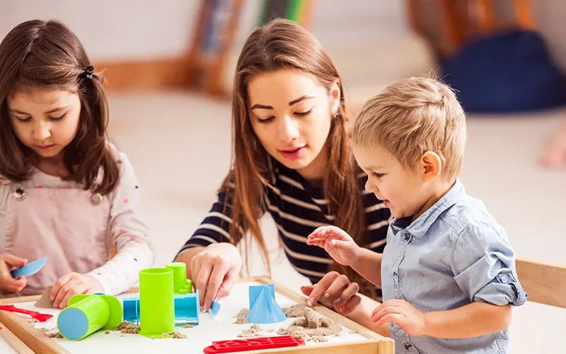 Benefits of Sand and Water Play: How It Boosts Child Development 3 How Can Teachers Encourage Sand and Water Play in the Classroom